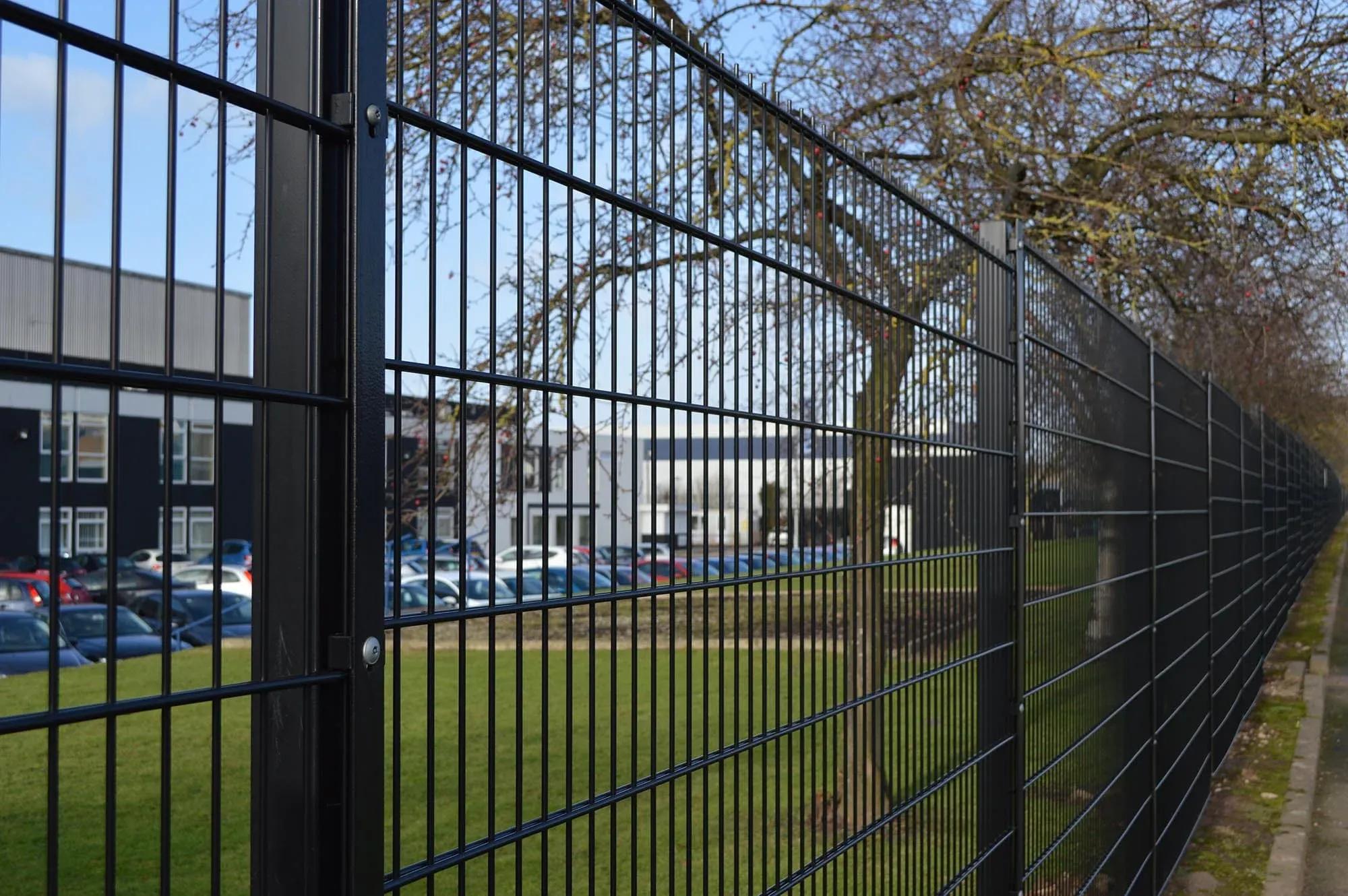 2D Fence Solutions