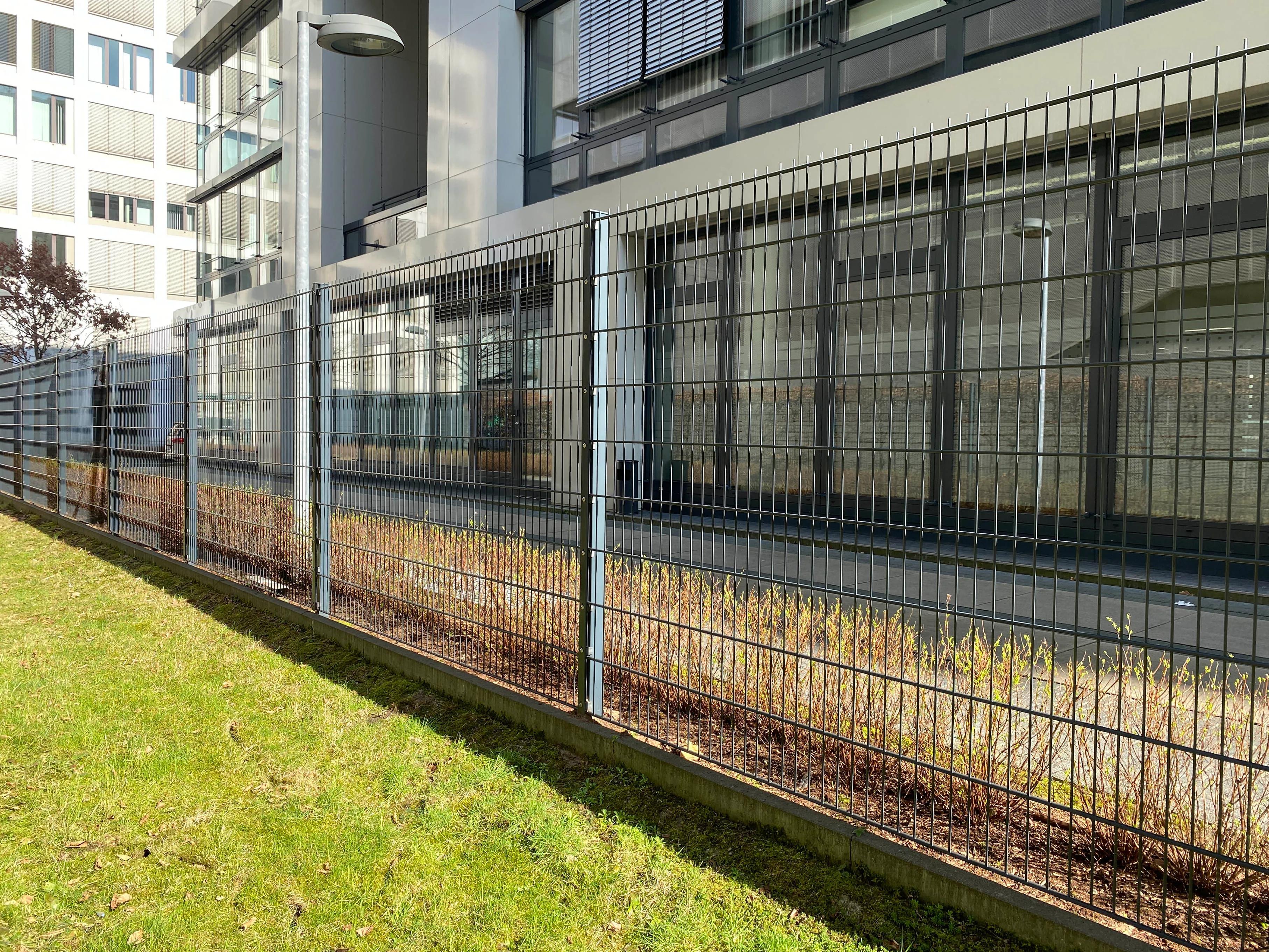 2D Fence Solutions